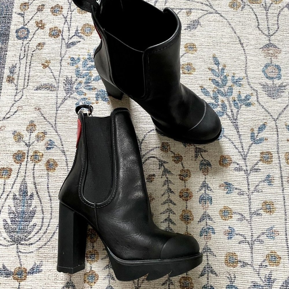 LOVE MOSCHINO Black Leather Chunky Lug Sole Platform High Heel Ankle Boots 7